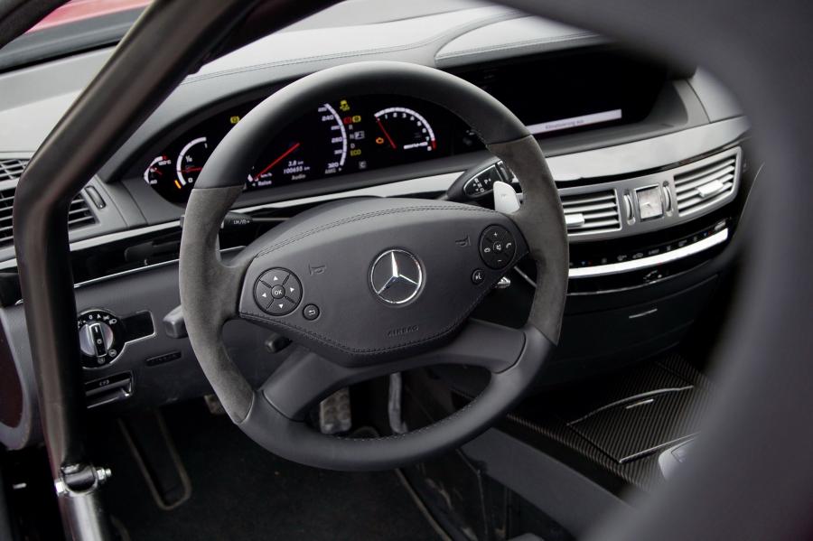  Mercedes-Benz S63 AMG ShowCar 2010 года  (фото 3 из 15)